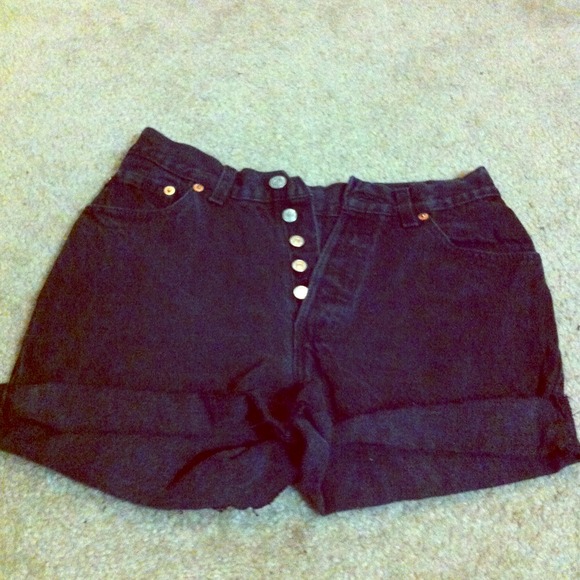 ❌SOLD❌Black denim high waisted shorts