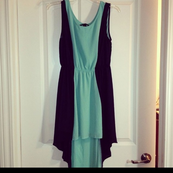 Forever 21 mint and navy hi-lo dress sz M