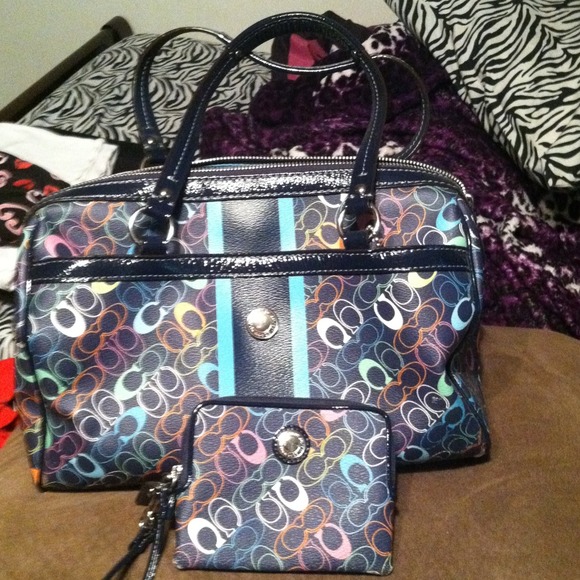 Coach satchel n wallet set!