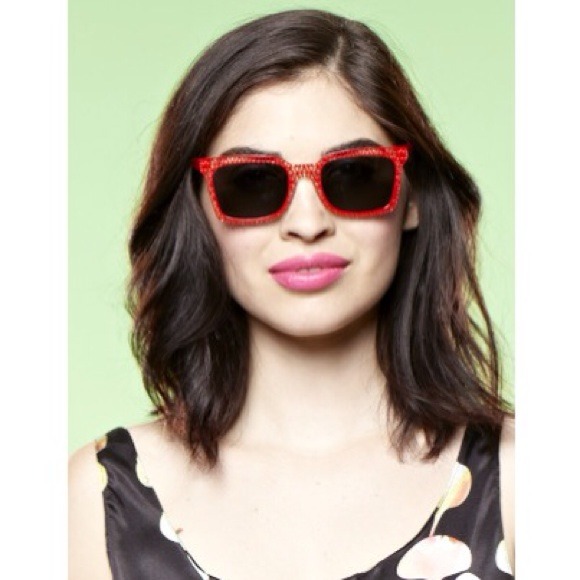 SOLD - Bonlook Red Sunglasses- Non-Prescription - Picture 2 of 3