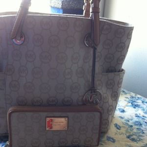 Michael Kors purse and wallet.