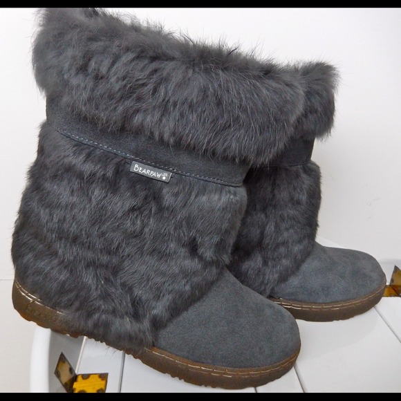 !Sold! ☀️Bearpaw Grey  boots sheepskin wool