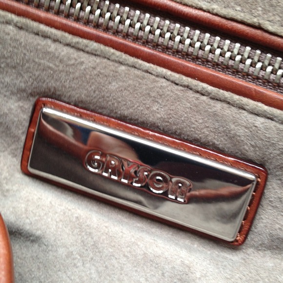 Sale- Gryson Ruby Crossbody- Wiskey Brown - Picture 4 of 4