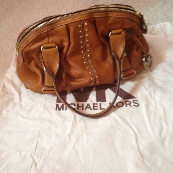 Michael Kors leather bag