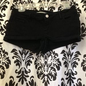 💕Black jean shorts and chiffon top bundle💕