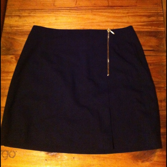 Black zipped skirt forever 21