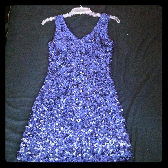 Amber Blue Body-Con Sequin Dress