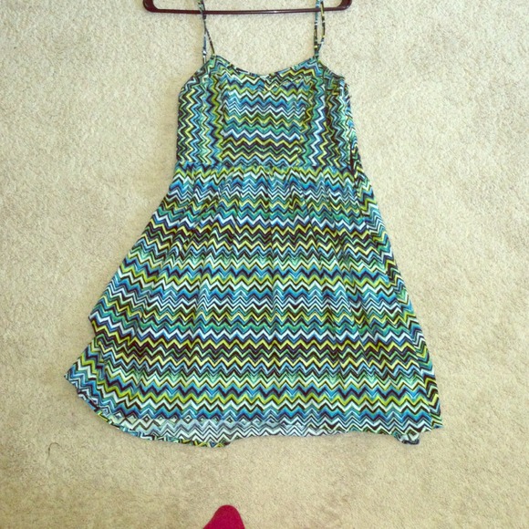 Short dress