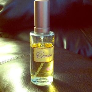 Carols daughter Ocean perfume *discontinued*