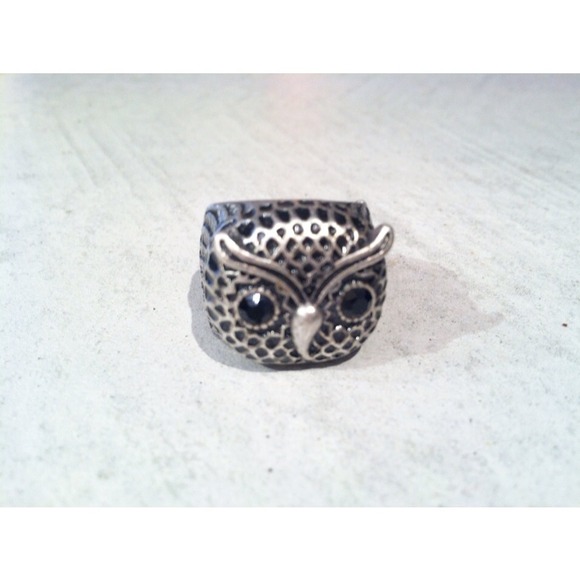 Owl Stretch Ring