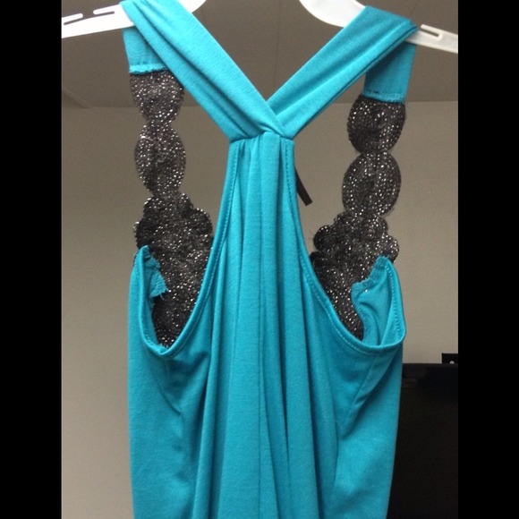 Gorgeous Tanktop - Picture 2 of 2