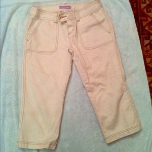 Aeropostale capri pants (cream)