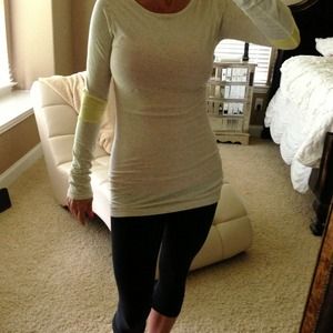 Lululemon Devotion long sleeve tee