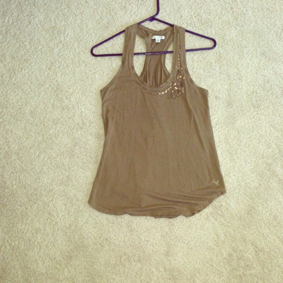 Tank top.