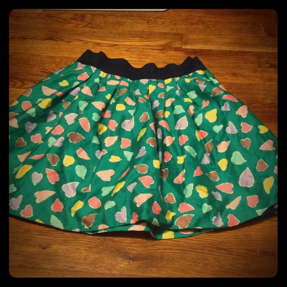 cute green skirt with hearts on it