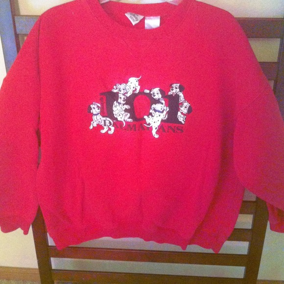 Sweatshirt