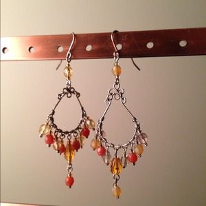 ❌SOLD❌Chandelier earrings