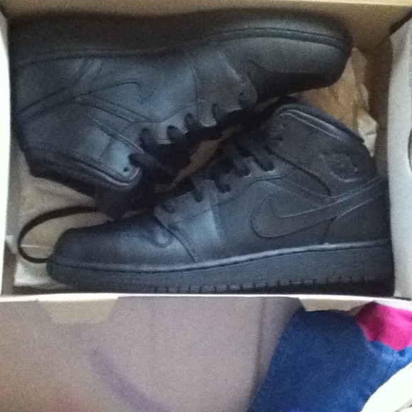 Air Nike Jordan 1's - Picture 1 of 2