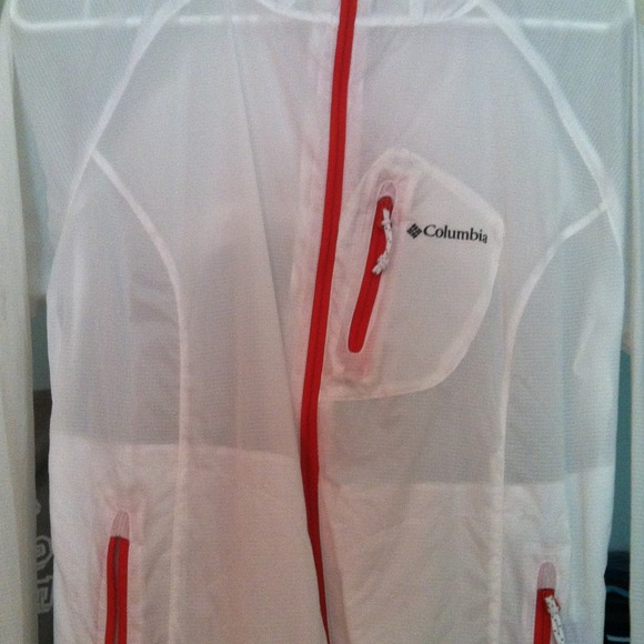 Columbia windbreaker