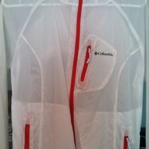 Columbia windbreaker