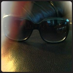 Steve Madden sunshades/glasses