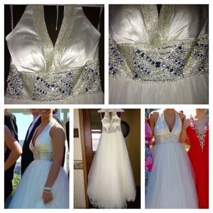 FLIRT By Maggie Sottero size 6 Gown