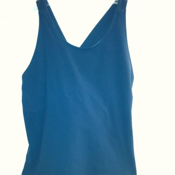 Lululemon tank top crossed back size 12