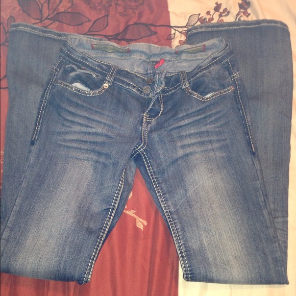 Vanilla star jeans and pair of black shorts