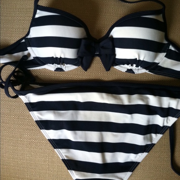 Sold!! Bundle! - Picture 2 of 3