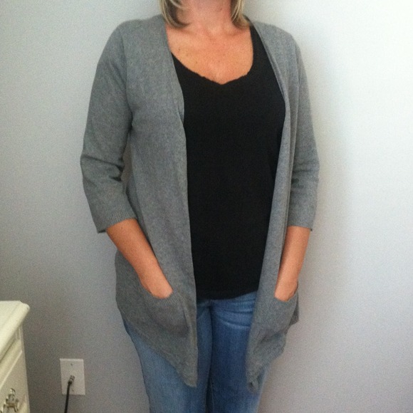 🚫RESESERVE Maternity Cardigan!🚫