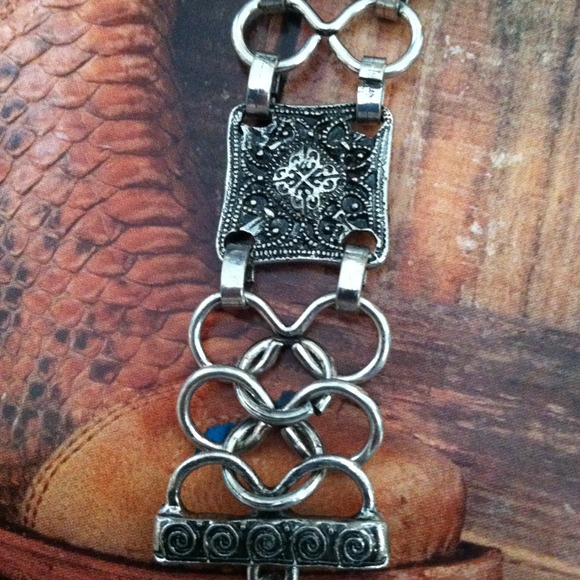 Bracelet - Picture 3 of 4