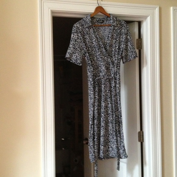 ⚡️reduced⚡️George Md (8/10) dress