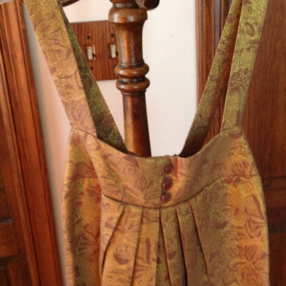 Gold lame' dress.     REDUCED!