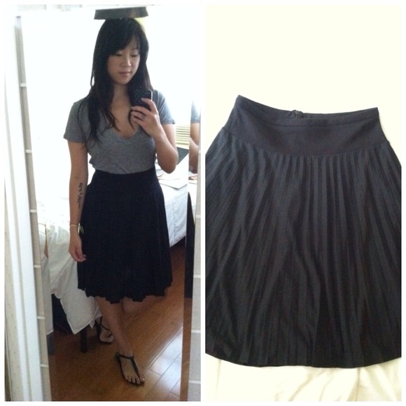 Bundled! Topshop skirt+J.Crew hoodie for @berb