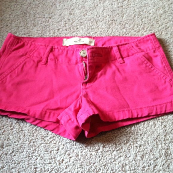 HOT PINK HOLLISTER SHORTS