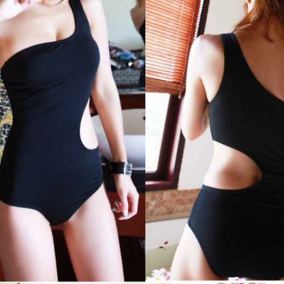 Small One piece Bikini