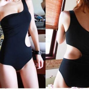 Small One piece Bikini