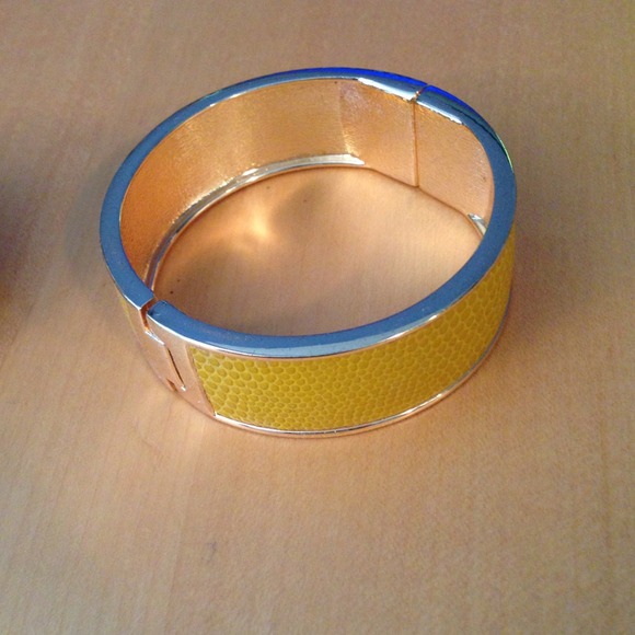 Statement bangle set - Picture 3 of 4