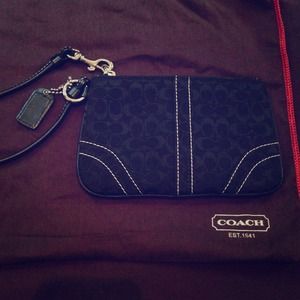Black Authentic Coach Clutch!