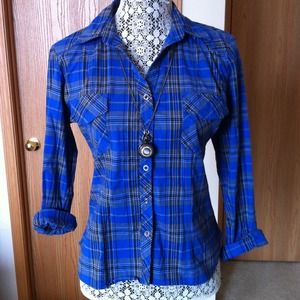 💢Sold💢Blue plaid top