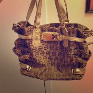 Large Michael Kors purse