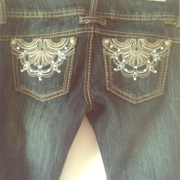 ❌TRADED❌Almost Famous premiere jeans