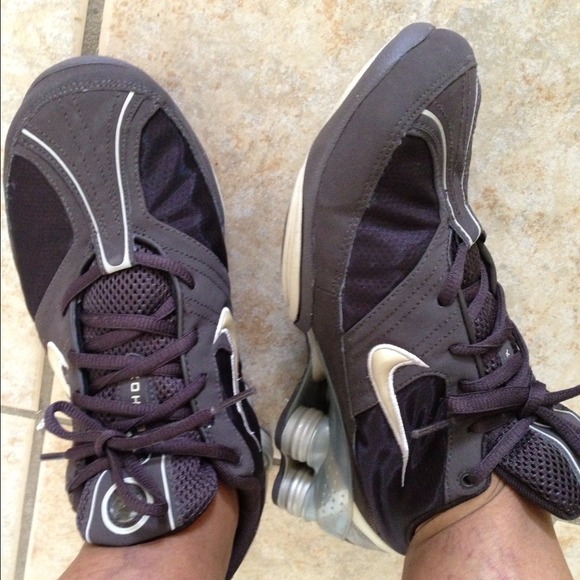 NIKE SHOX!