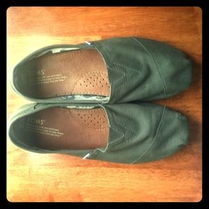 Men's Size 10 Olive Green TOMS Classic