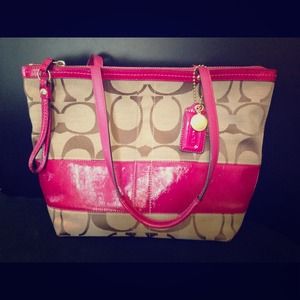 Hot Pink & Brown Coach Signature Med Tote 🚫Trades