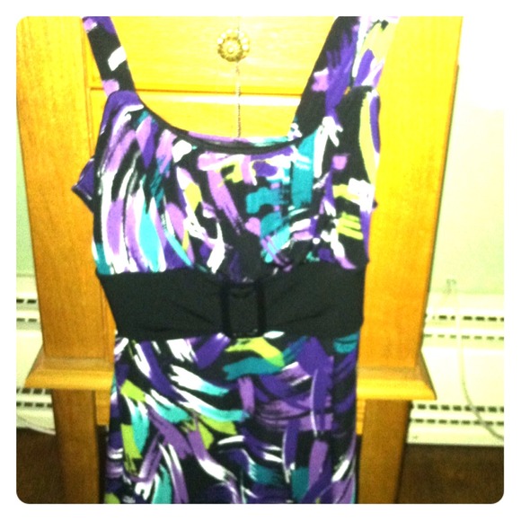 💖SOLD💖 in bundle! Dressy tank