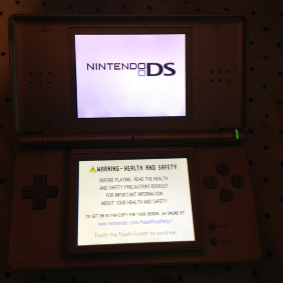 DS bundle - Picture 2 of 3