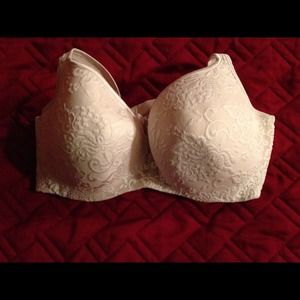 Casique Lane Bryant Balconette Bra. 44D NEVER WORN