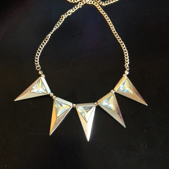 XXI necklace