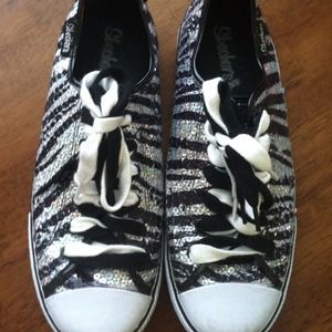 Sketchers sneakers great condition